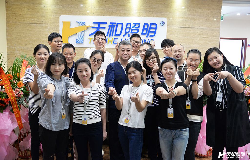 合影小圖.jpg 合影小圖.jpg